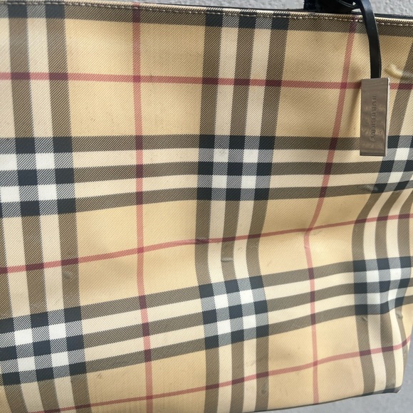 Burberry Beige and Black Plaid Tote Bag Model T-02-1 - Picture 2 of 14